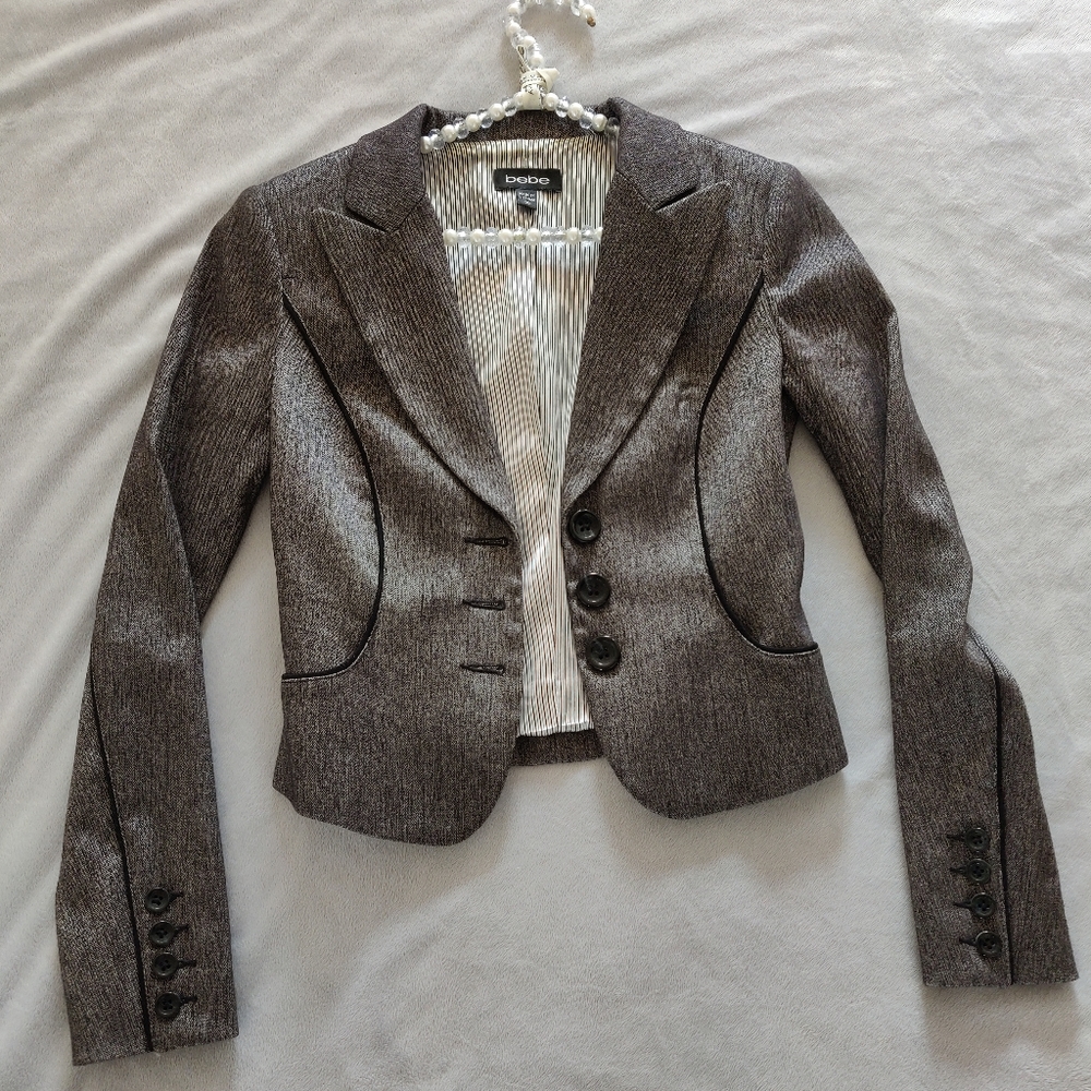 Bebe blazer 00